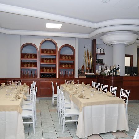 Hotel Stefano A Melito Melito di Napoli Екстериор снимка