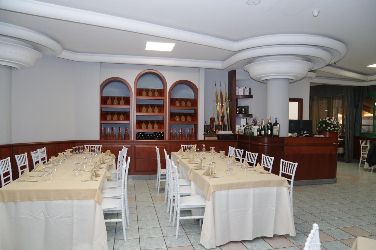 Hotel Stefano A Melito Melito di Napoli Екстериор снимка