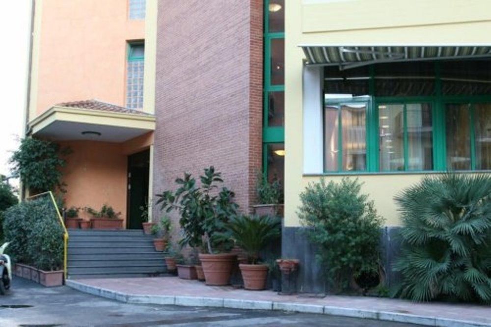 Hotel Stefano A Melito Melito di Napoli Екстериор снимка